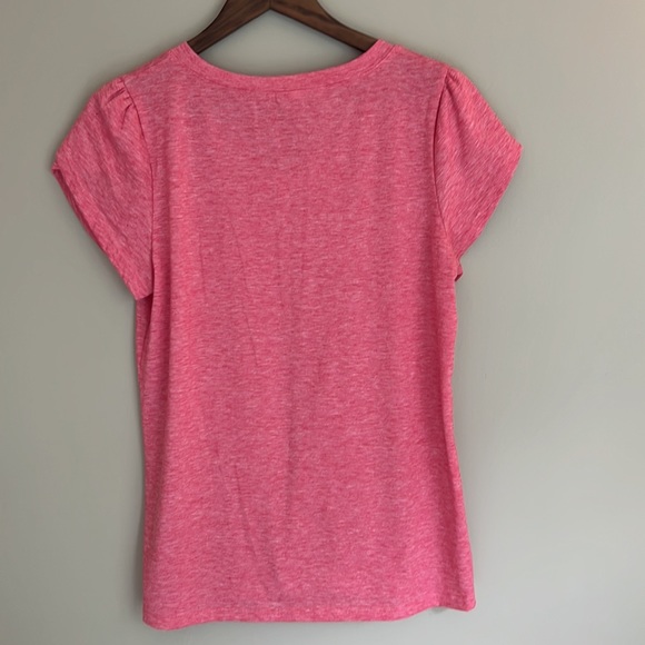 Super soft pink top - NEVER WORN. Stretchy & super flattering fit - Picture 5 of 5